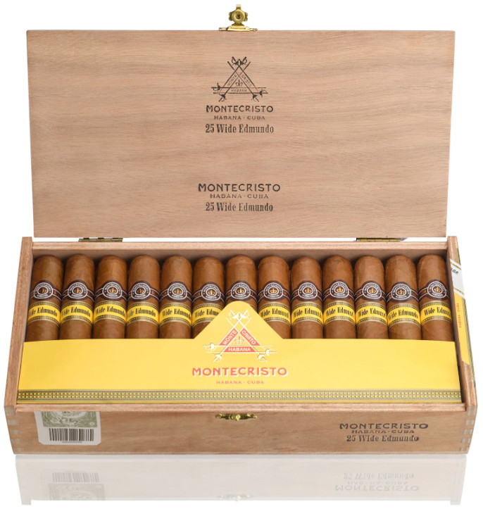 Charuto Montecristo wide edmundo Paulinia