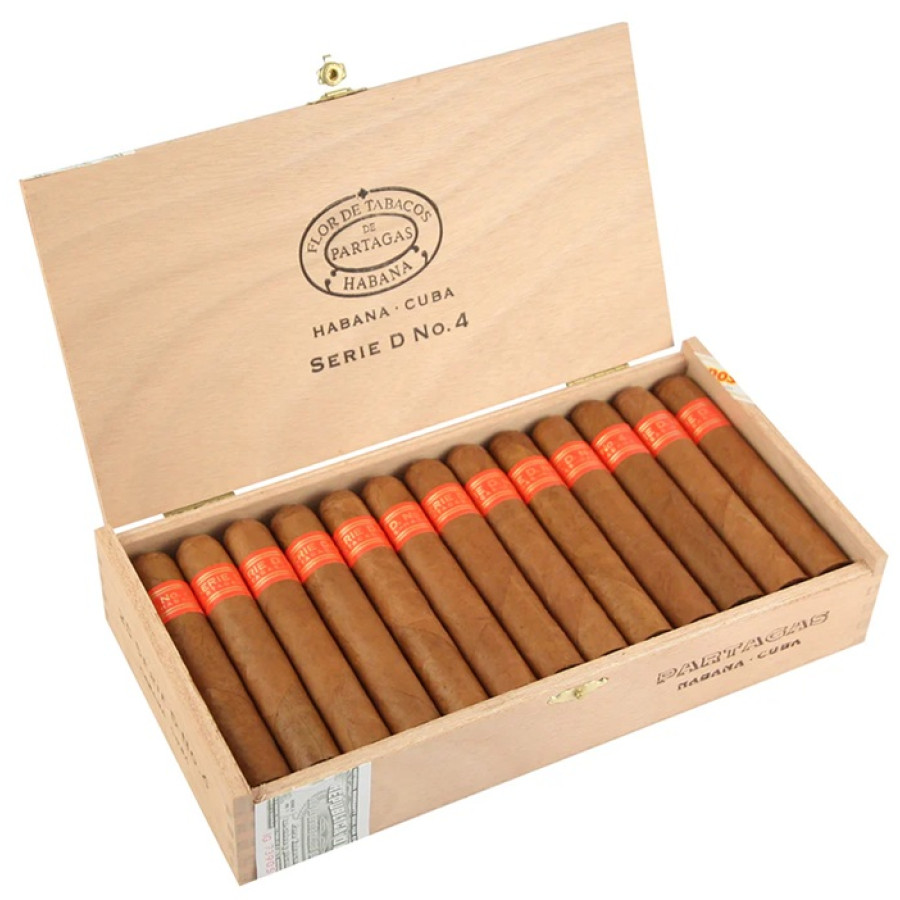 Charuto Partagas Serie D4 Paulinia